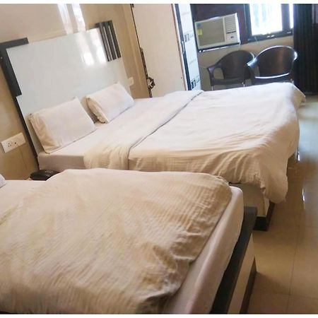 A Premium Hotel Sheeva Inn Near Temple - Fully Air Conditioning - Best Hotel Kankhal Ngoại thất bức ảnh