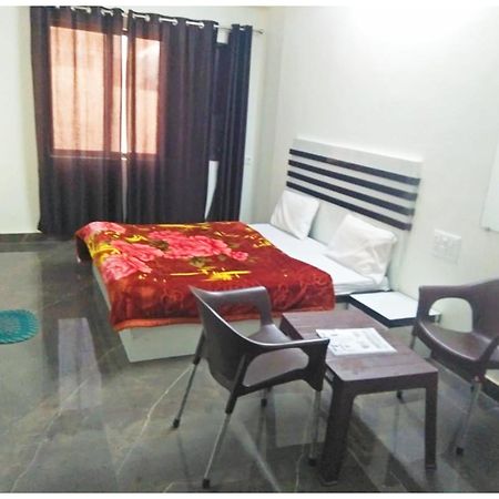 A Premium Hotel Sheeva Inn Near Temple - Fully Air Conditioning - Best Hotel Kankhal Ngoại thất bức ảnh