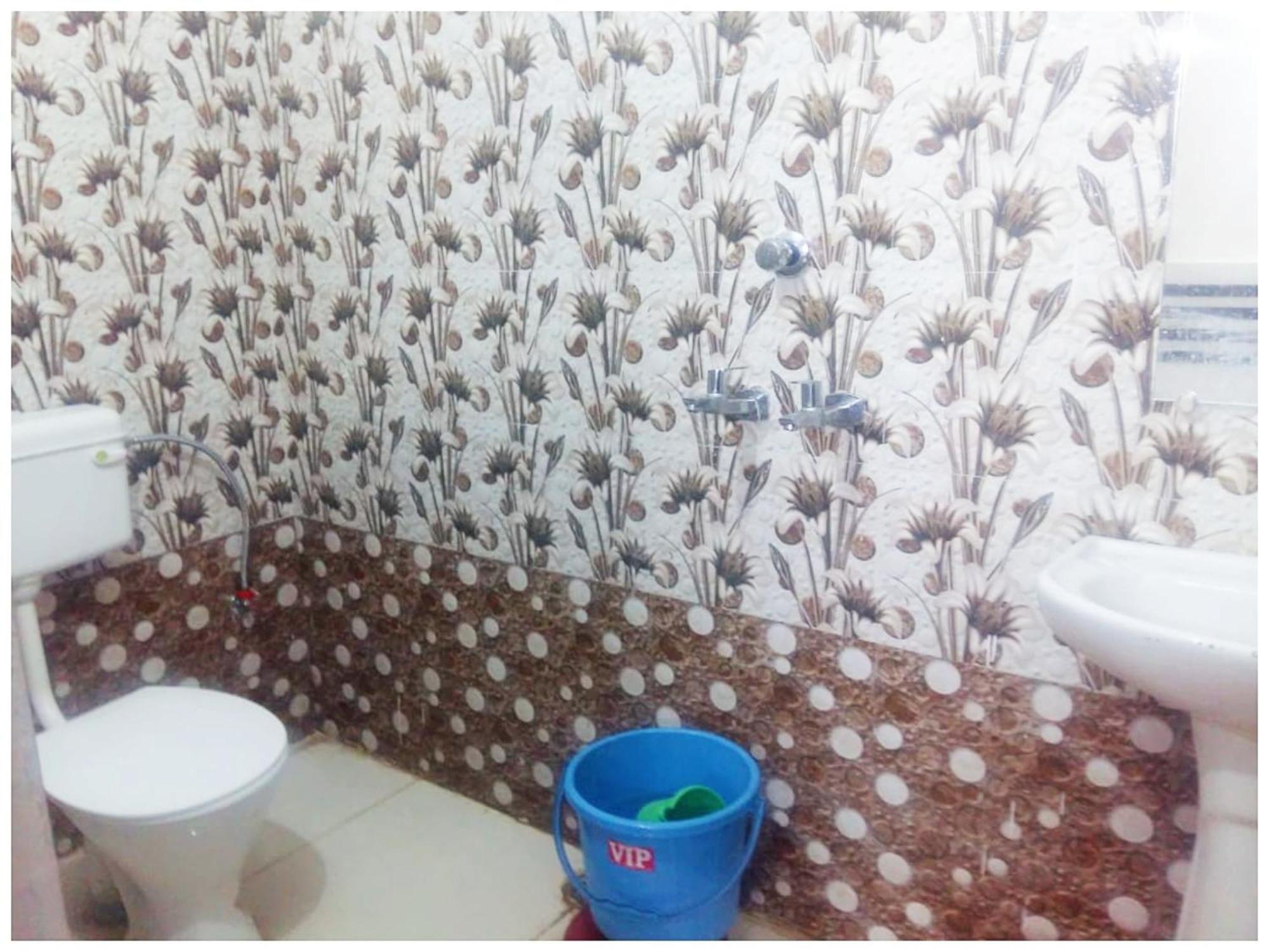 A Premium Hotel Sheeva Inn Near Temple - Fully Air Conditioning - Best Hotel Kankhal Ngoại thất bức ảnh